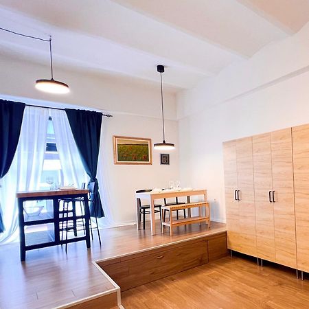Aumetz Square Apartment Idrija Exterior foto